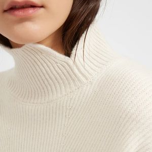 ISO: Everlane Premium Cashmere Rib Crop Mockneck